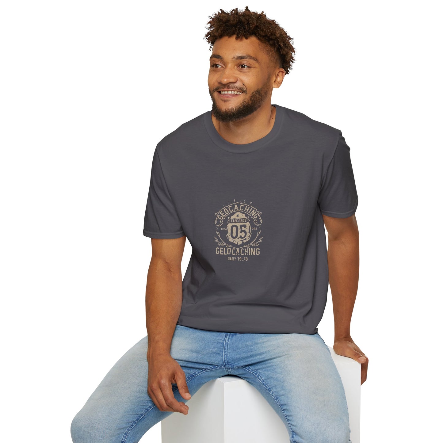Unisex T-Shirt - Adventure Seekers Geocache